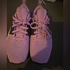 New women’s Nike shoes